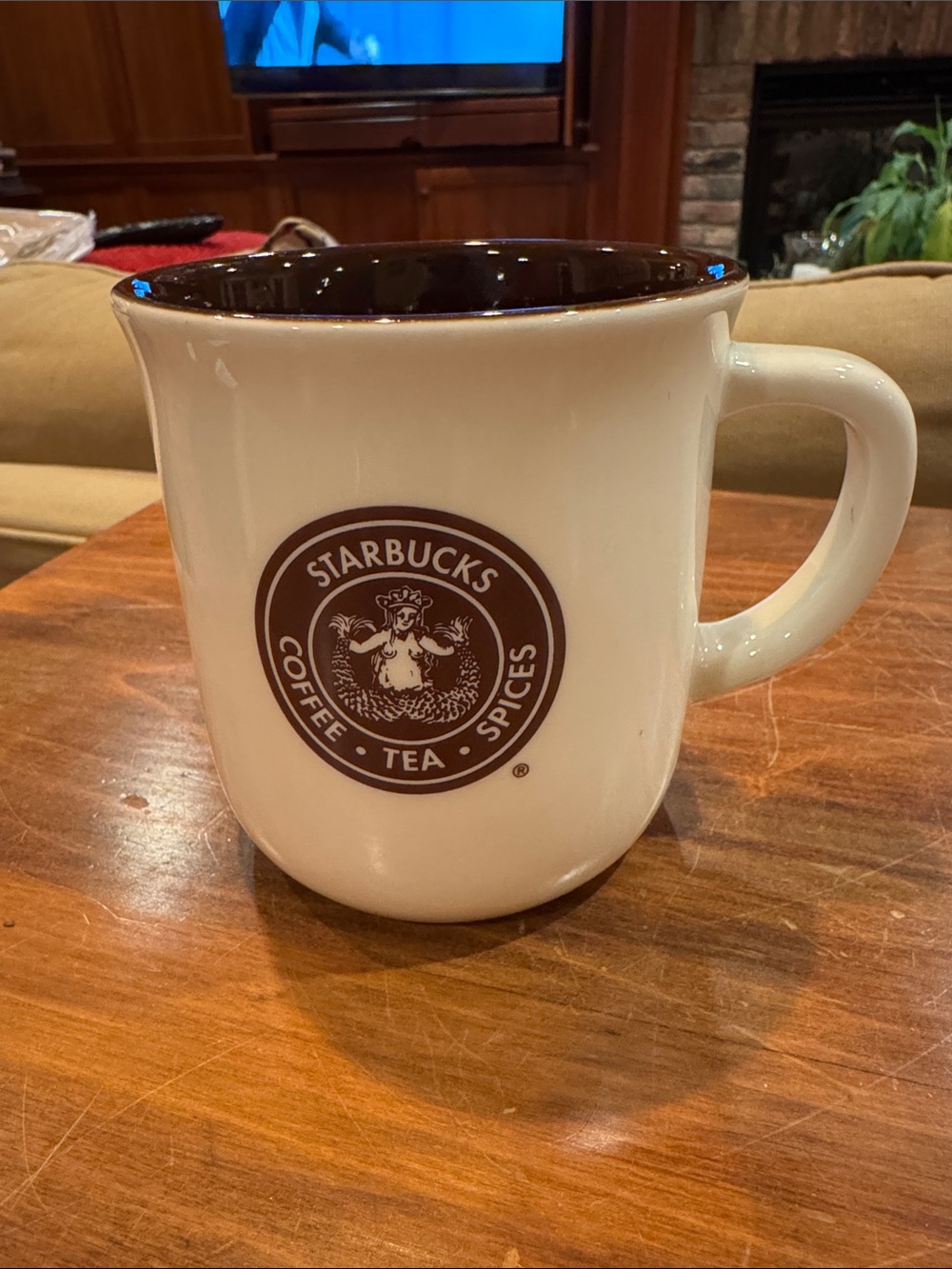 Starbucks 2010 Old Logo First Store Pike Place Embossed Bone China Coffee Mug